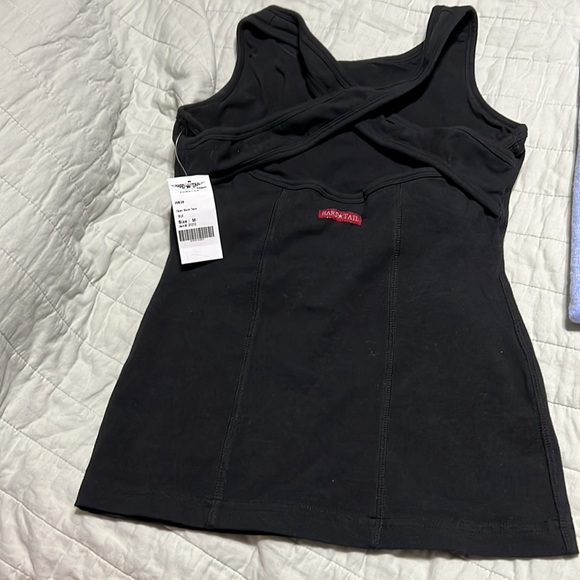NWT Hard Tail Open Back Support Tank Top - Picture 3 of 3